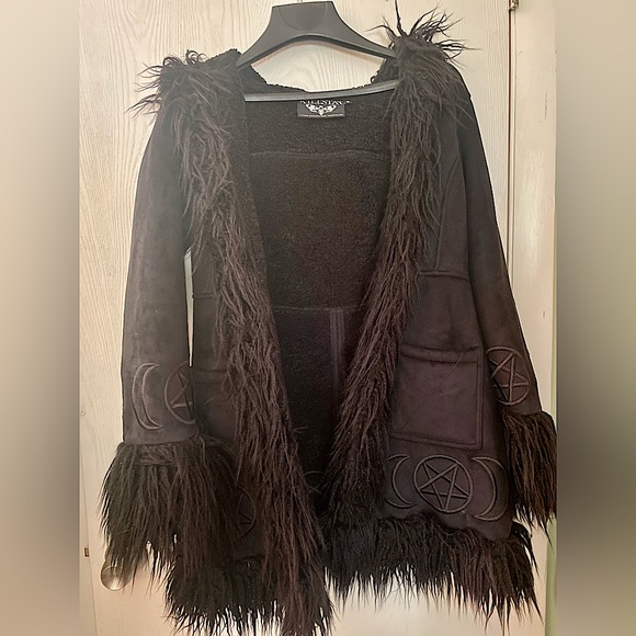 Killstar Die Anna Almost Infamous Shearling Coat - Size Small - Picture 2 of 7
